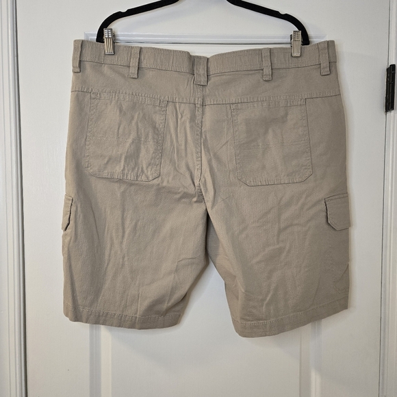 Copper & Oak Venture Ripstop Cargo Shorts Size 40 Inseam 10" Tan Flex Waist - Picture 3 of 11